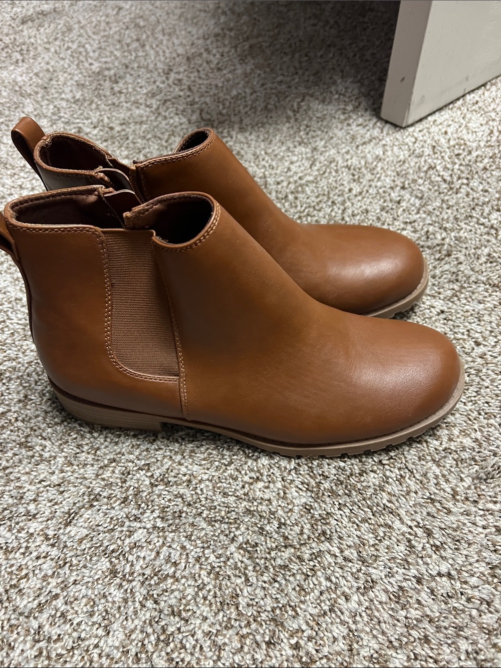 Sonoma Tan Chelsea Ankle Boots